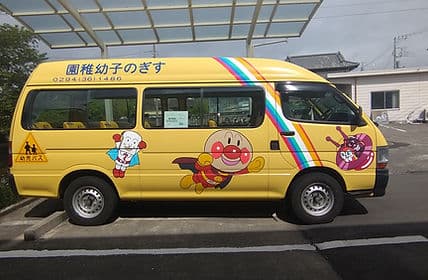 すぎの子幼稚園の園バス